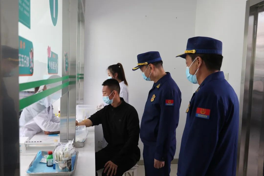 明日方舟资深干员搭配支援_明日方舟资深干员tag搭配_明日方舟资深干员搭配标签