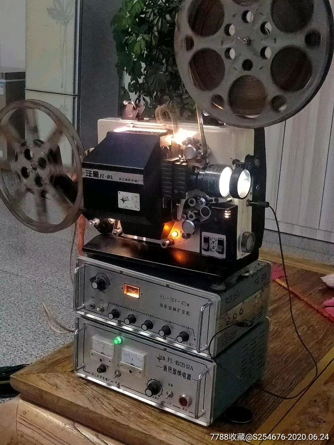 私人放映机_私人放映厅有摄像头吗_私人放映电影违法么