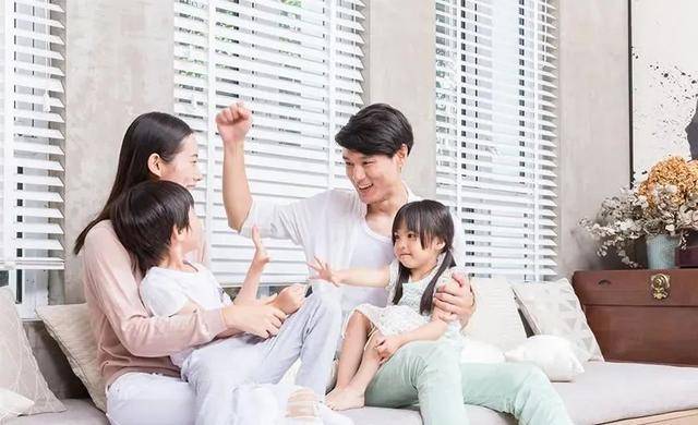 情侣父母手机游戏用什么软件_父母玩的手机游戏_父母用情侣手机游戏