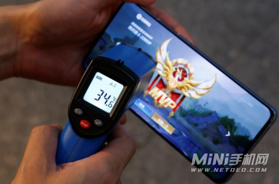 3000多玩游戏不烫手机_3000元手机玩游戏_多玩手游平台下载安装