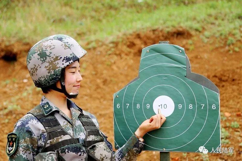 比较好玩手机射击类游戏-手机射击必杀技：狙击枪秒杀敌人？战术
