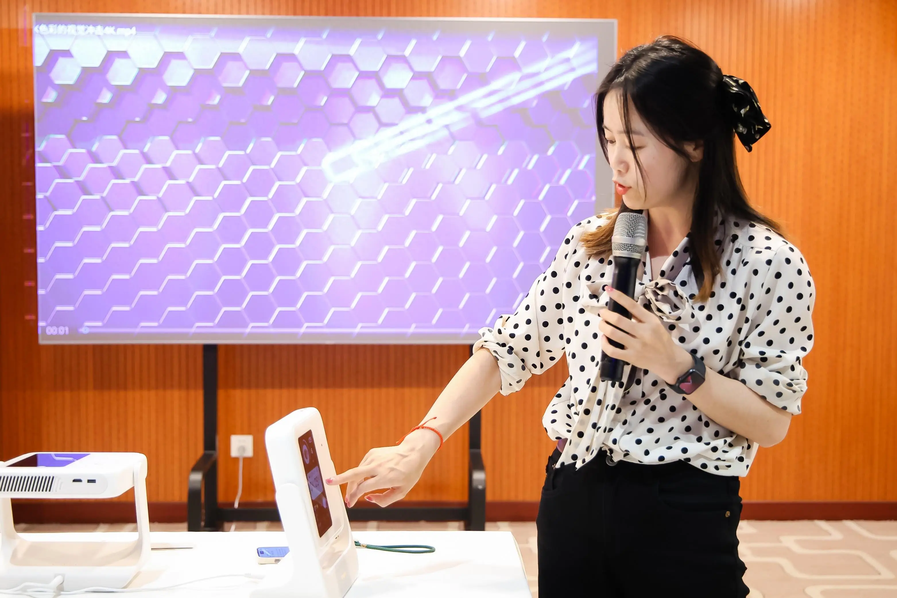 手机游戏小窗口模式在哪里设置_手机游戏小说_201544小游戏手机